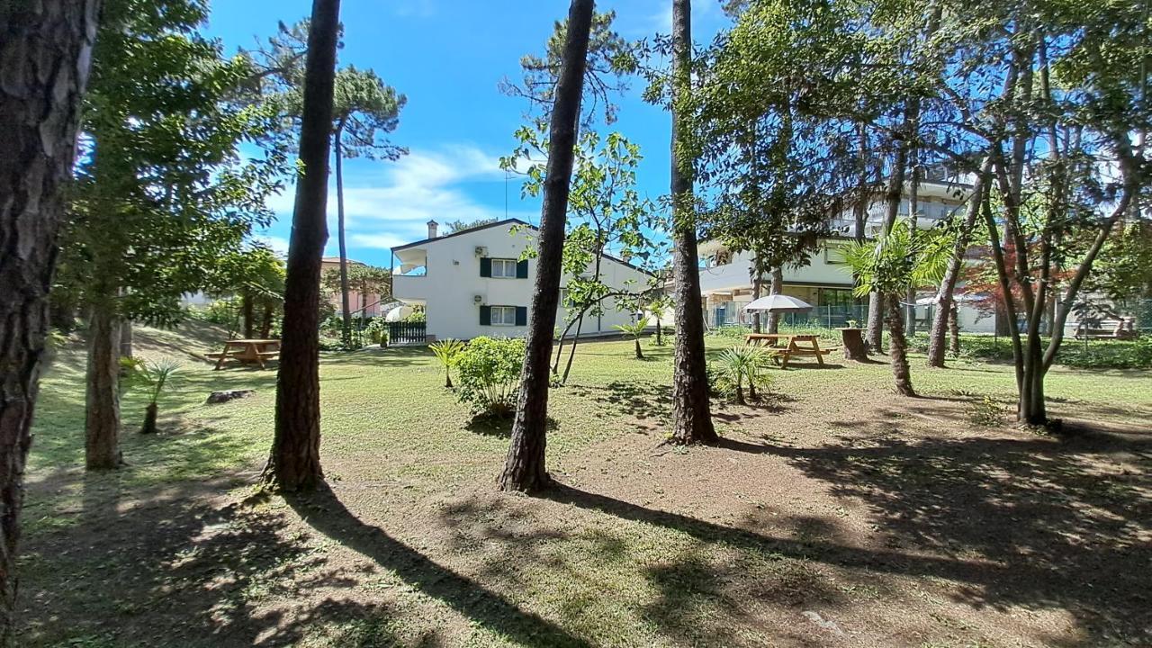 Villa Barbara Fra I Pini Lignano Sabbiadoro Zewnętrze zdjęcie